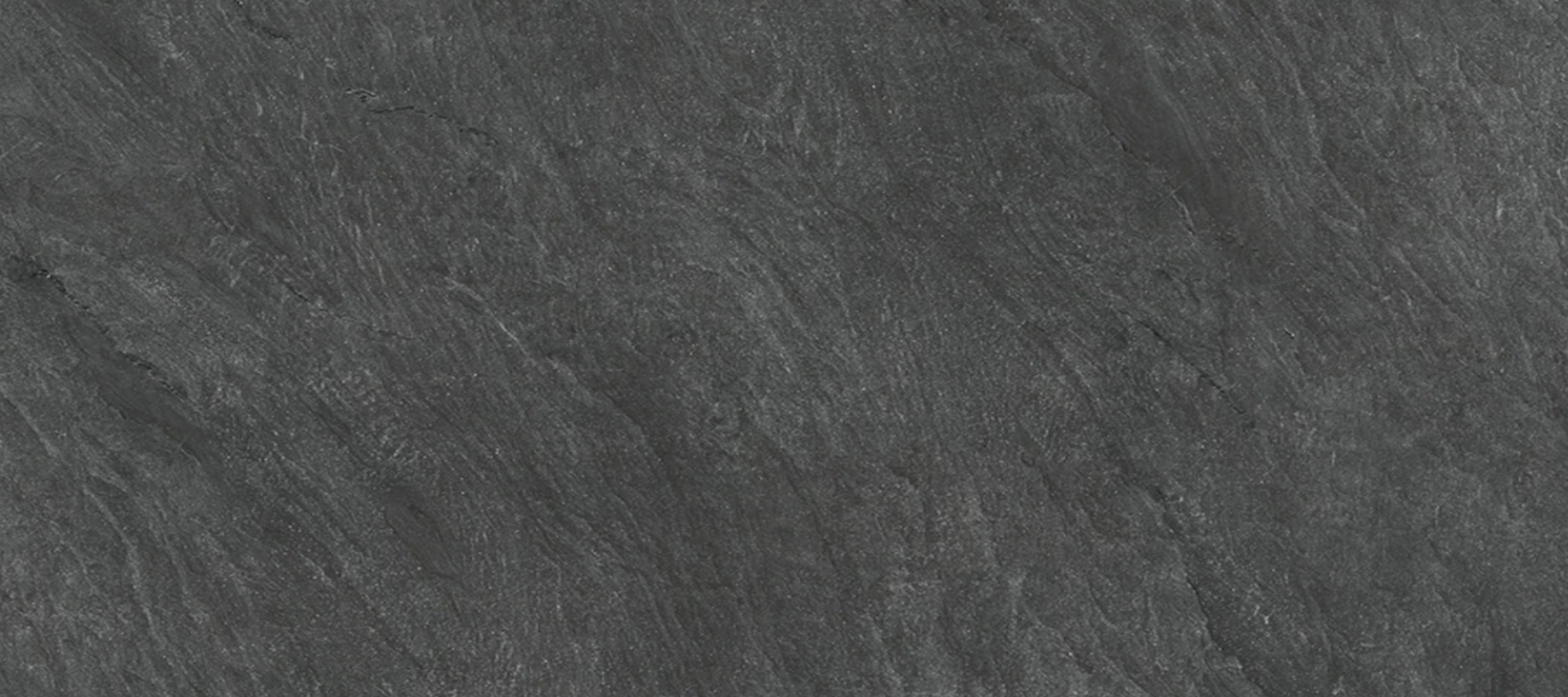 Antracytowy spiek kwarcowy na blaty kuchenne, ścianę dekoracyjną, posadzki lub schody – Laminam Pietra Di Cardosa Nero Fiammato