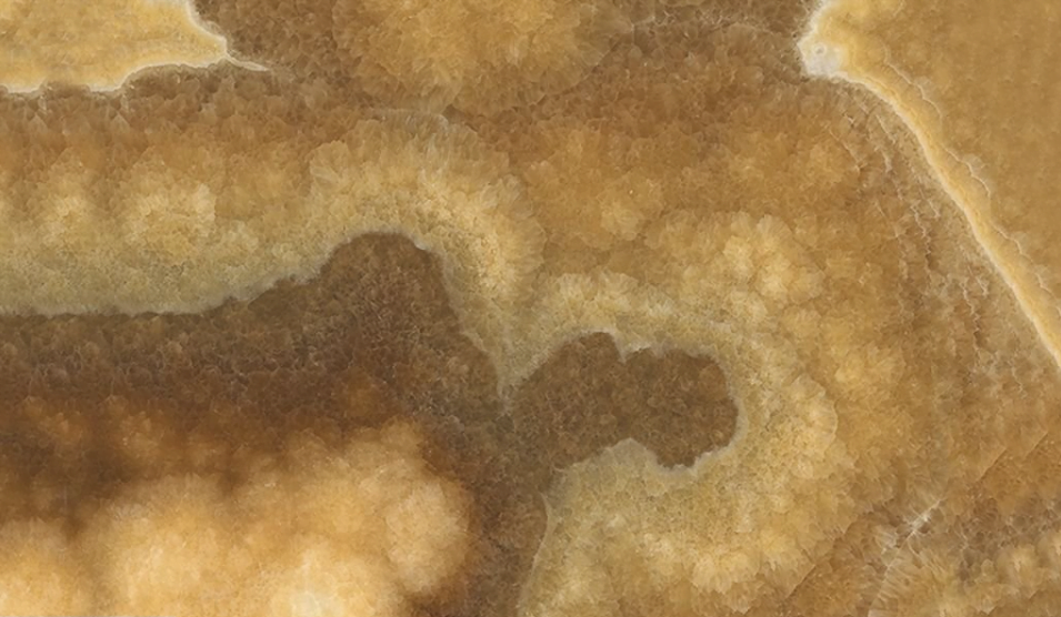 Brązowy Onyks Frappucino - kamień naturalny który można podświetlić - wzór